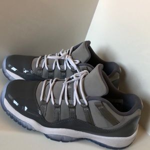 Air Jordan 11 cool grey
